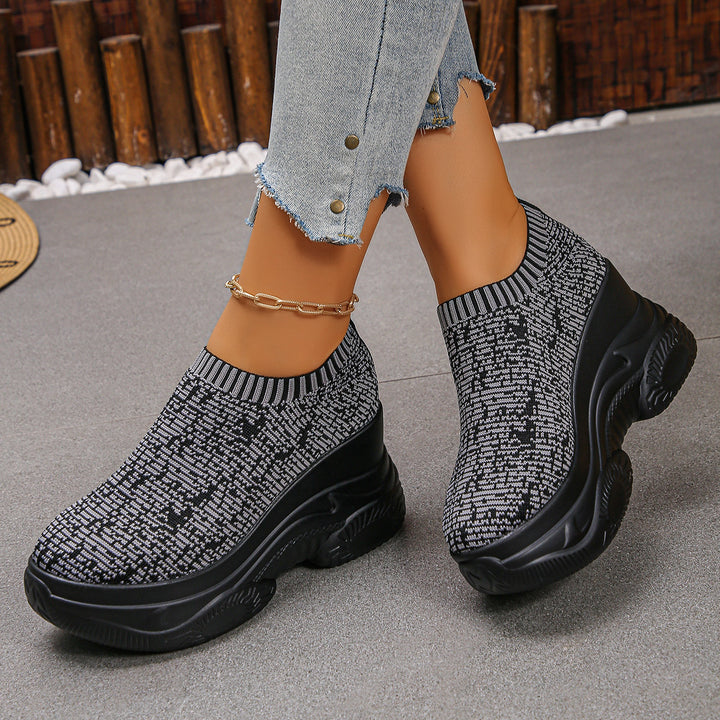 Damen Strick‑Sock‑Sneaker mit hohem Plateau und rutschfester Profilsohle – Névara