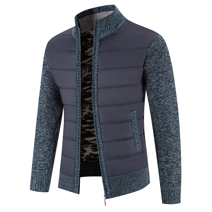 Herren nan Hybrid-Strick-Steppjacke mit wattierter Front, ergonomischen Strickärmeln und hohem Stehkragen Echo Archiv