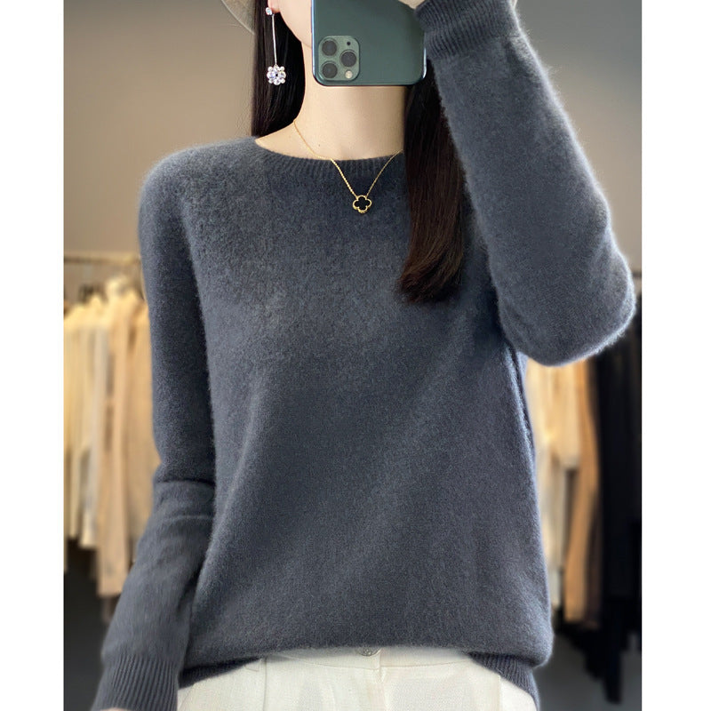 Damen Kuscheliger Midweight Rundhals-Pullover aus Angora-Blend mit feinem Flor und schmalem Bündchen Echoarchiv