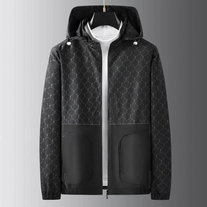 Herren Leichter wasserabweisender Kapuzen-Outdoorblouson mit Allover-Muster und großen Eingrifftaschen Echoarchiv