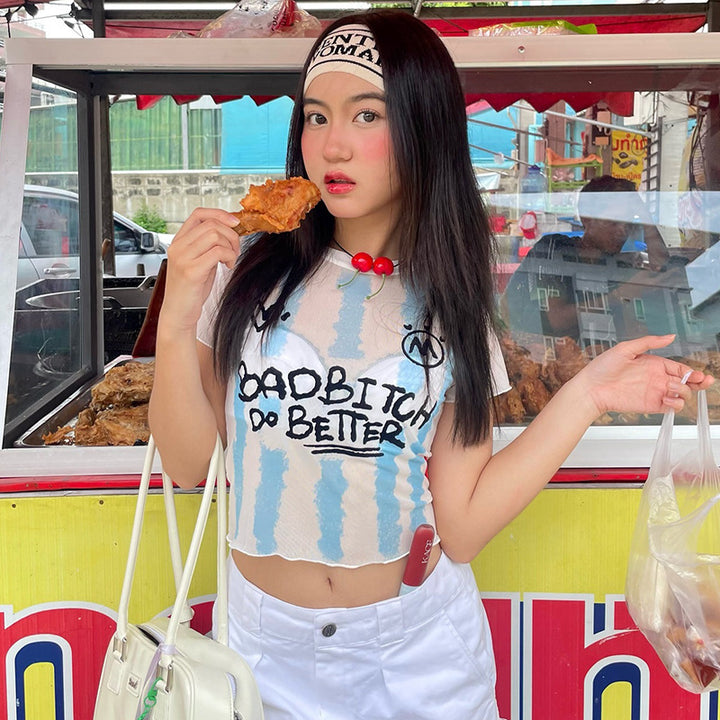 Damen Crop-Top mit kreativem Grafikdruck und figurbetontem Schnitt Echo Archiv