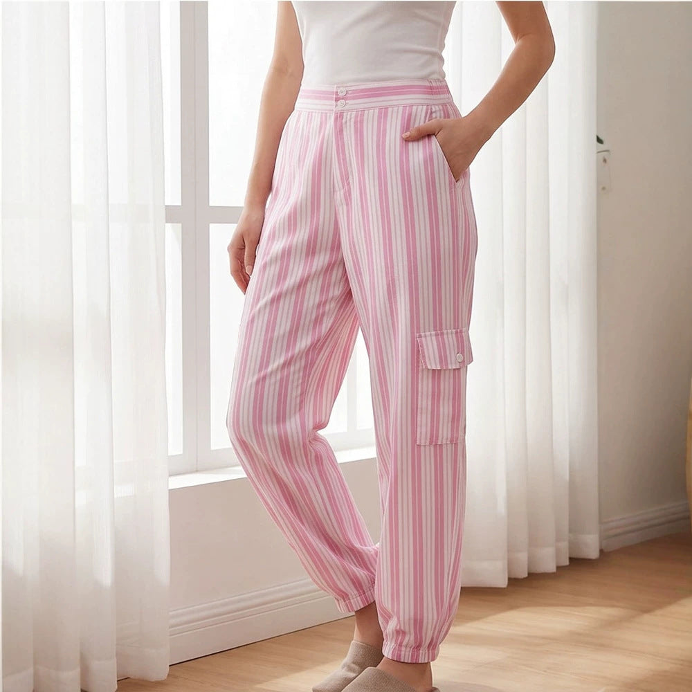 Damen Gestreifte Cargo-Loungehose mit hohem Bund, elastischem Knöchelabschluss und Pattentaschen Echoarchiv