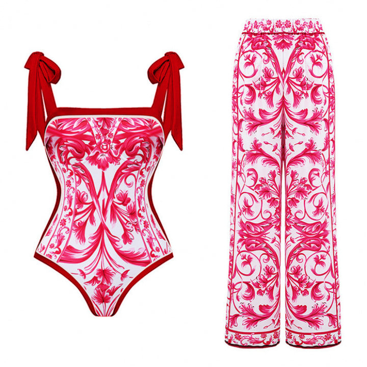 Damen Badeanzug-Set mit elegantem Floral-Design und passender Strandhose Echo Archiv