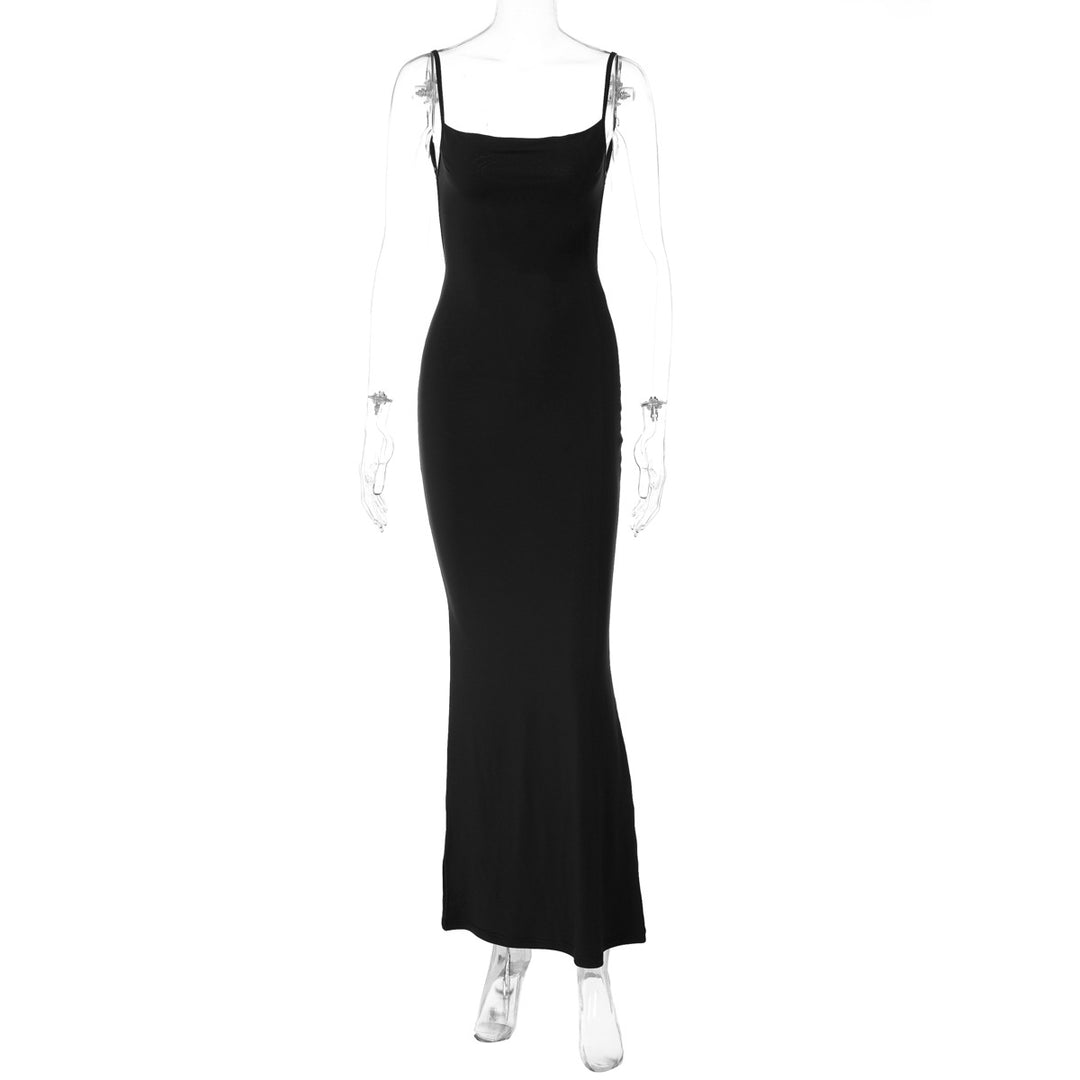 Damen Figurbetontes Langkleid mit schmalen Spaghetti-Trägern Echo Archiv