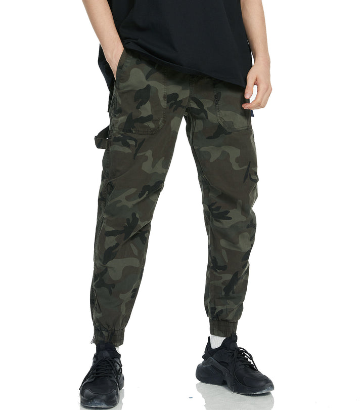 Herren Cargohose mit praktischen Taschen und Bündchen Echoarchiv