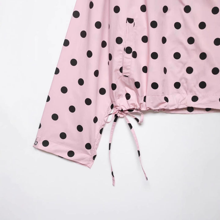 Damen Gepunktete Cropped-Übergangsjacke mit hohem Stehkragen, Tunnelzug und Oversize-Ärmeln Echoarchiv