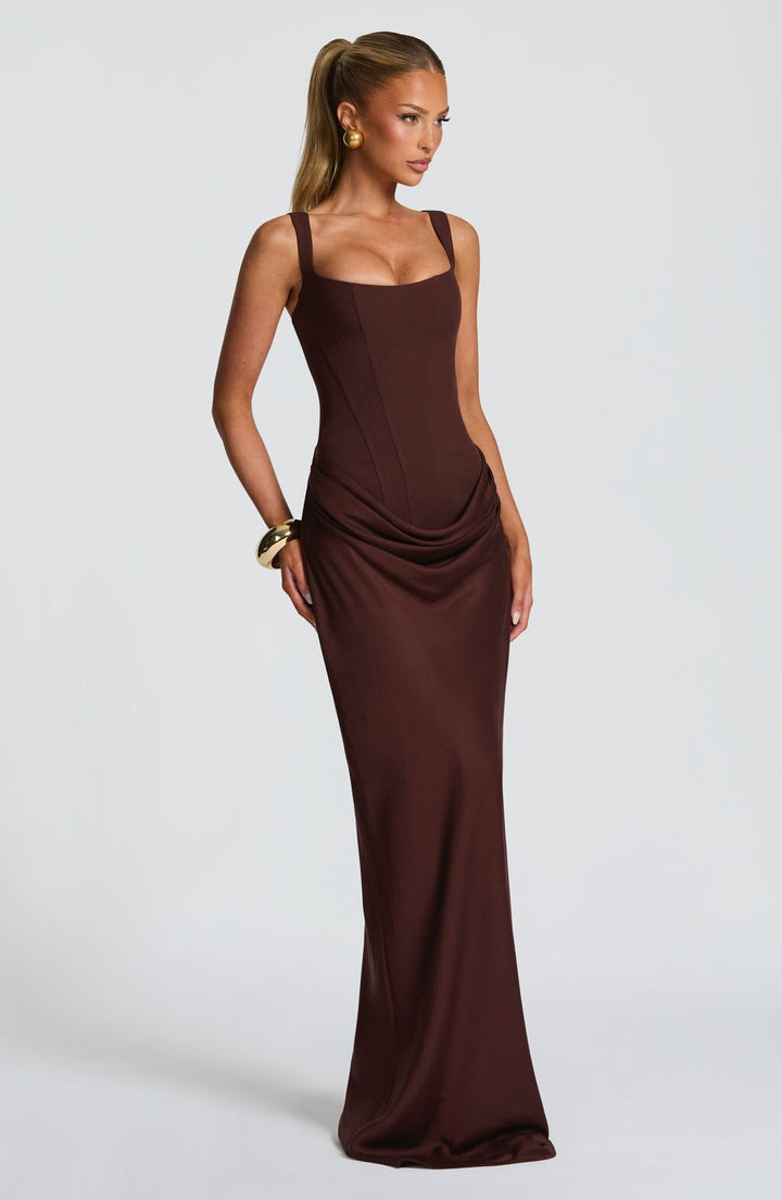 Damen Elegantes Maxikleid mit raffiniertem Drapierungseffekt Echoarchiv