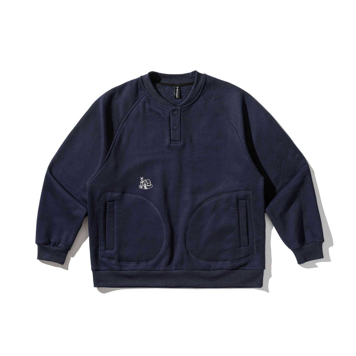 Herren Sweatshirt mit Knopfleiste im Henley‑Stil, Raglanärmeln und aufgesetzten Rundtaschen Echoarchiv