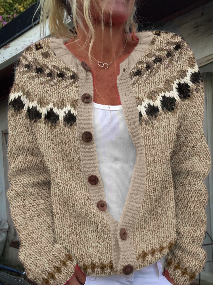 Damen nan gemusterte Strickjacke mit Rundpasse, Holzknöpfen und Eingrifftaschen Echo Archiv