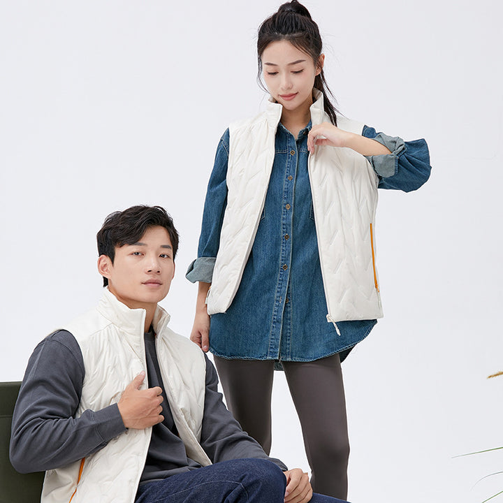 Unisex Steppweste mit Thermoisolierung und hohem Stehkragen Echoarchiv