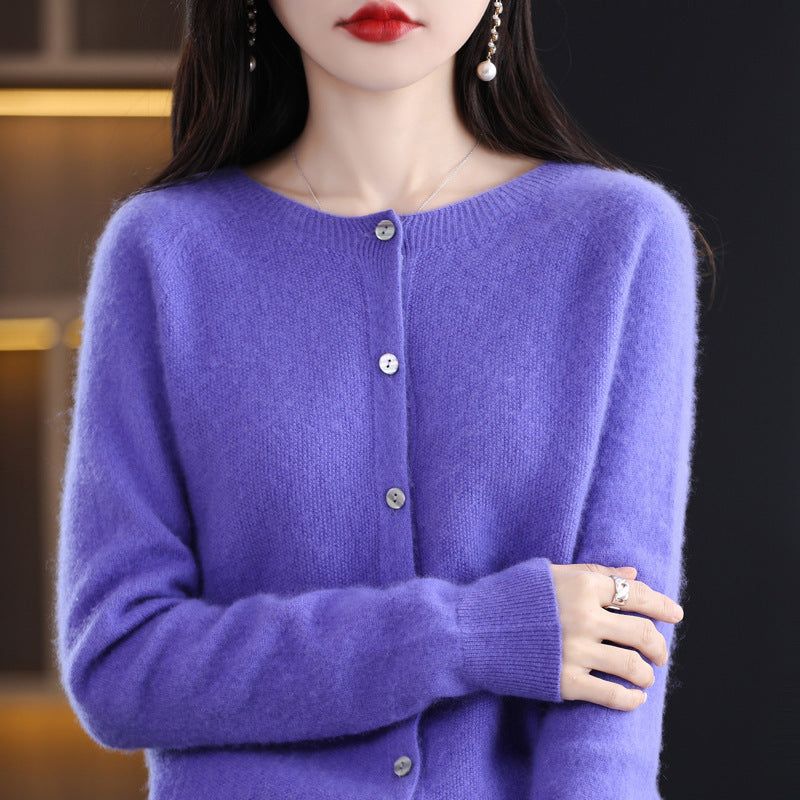 Damen Kurzgeschnittener Cardigan in Mohair‑Optik mit Rundhalsausschnitt und Perlmuttknöpfen Echoarchiv