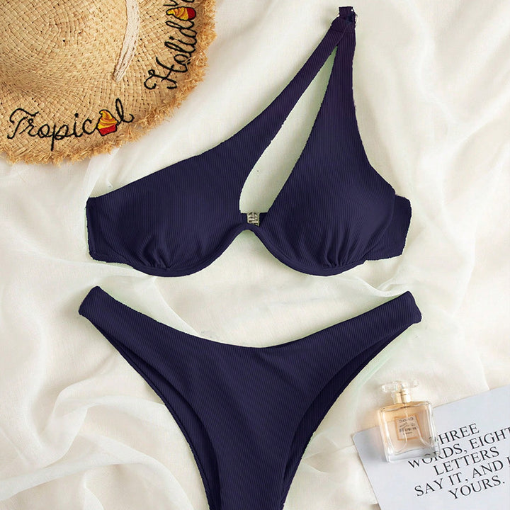 Damen Triangel-Bikini mit asymmetrischem Schnitt und strukturiertem Design Echo Archiv