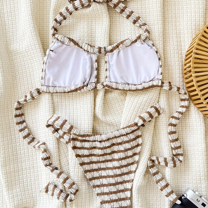 Damen Sportliches Bikini-Top mit Tiefer Ausschnitt Echo Archiv