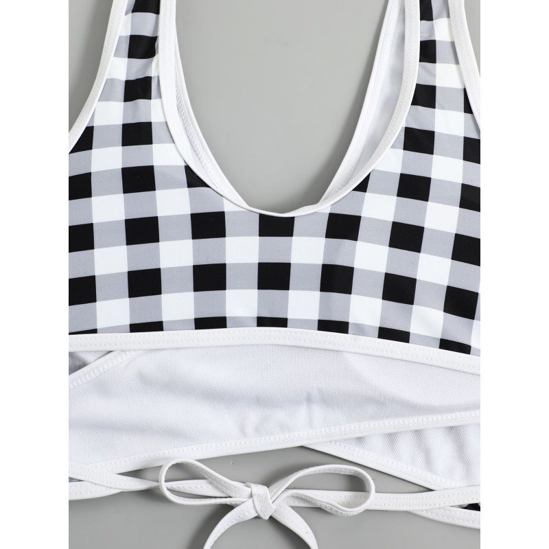 Damen Triangel-Bikini mit modernem Wickel-Design und verspieltem Karomuster Echo Archiv