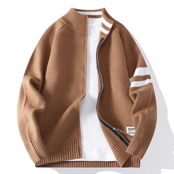 Herren nan gestrickte Zip-Cardigan im College-Stil mit gestreiftem Ärmelband und geripptem Stehkragen Echo Archiv