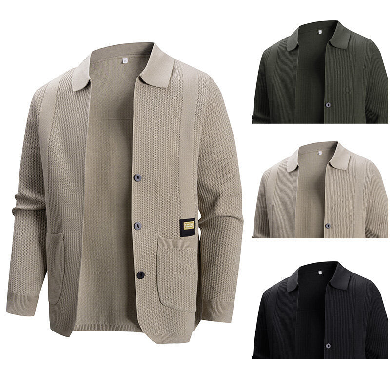 Herren Strickjacke mit modernem Rippmuster und praktischen Taschen Echoarchiv