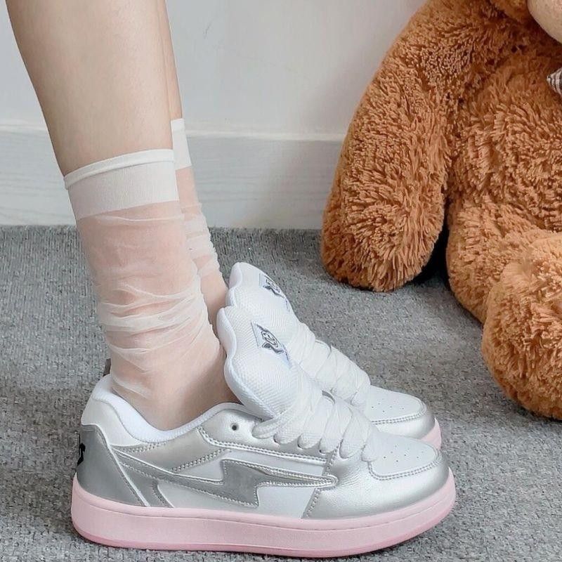 Damen Sportliche Sneakers mit atmungsaktivem Obermaterial und gepolsterter Sohle Echo Archiv