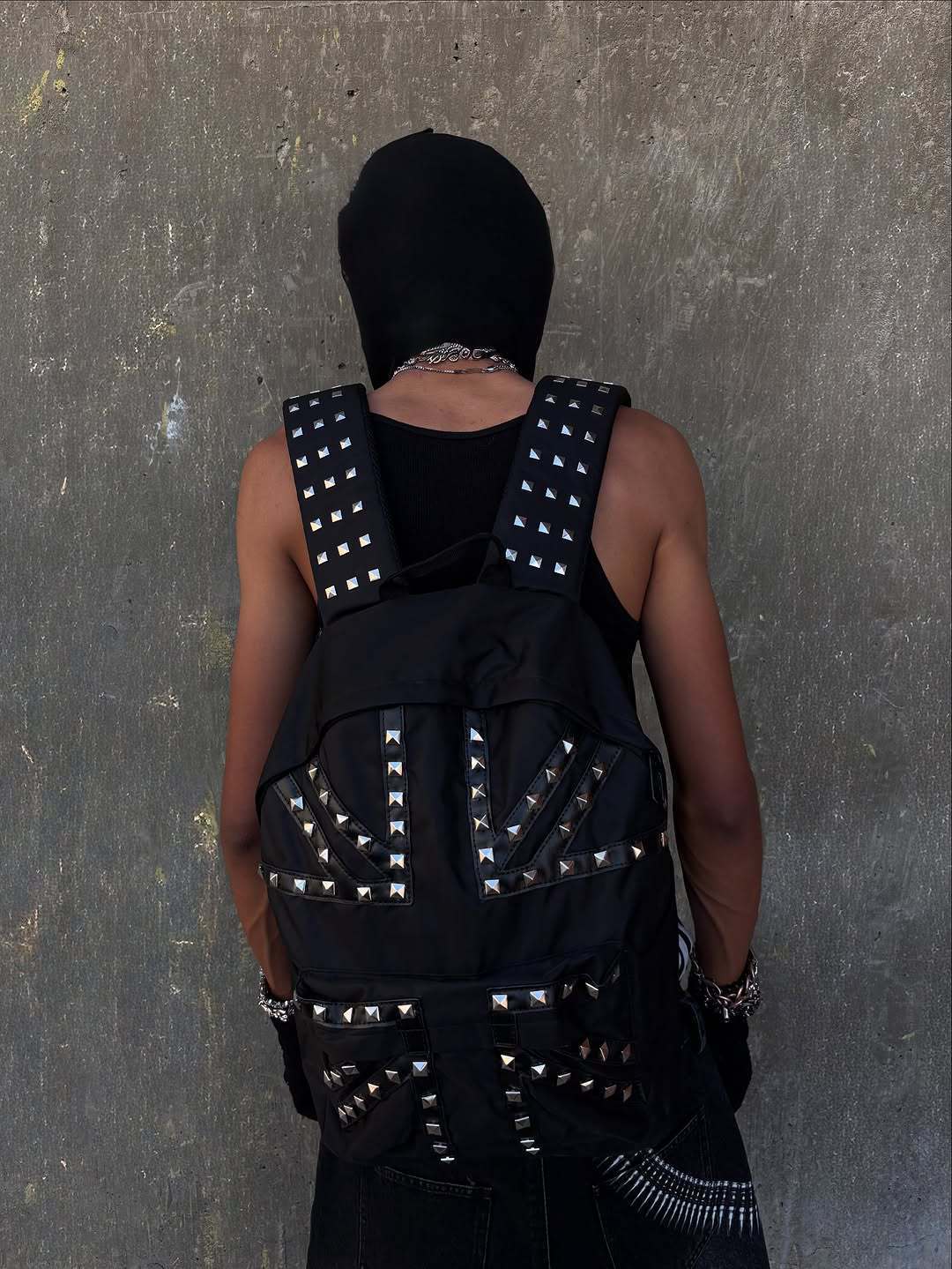 Damen Stilvolle Rucksack mit Nieten-Design Echo Archiv