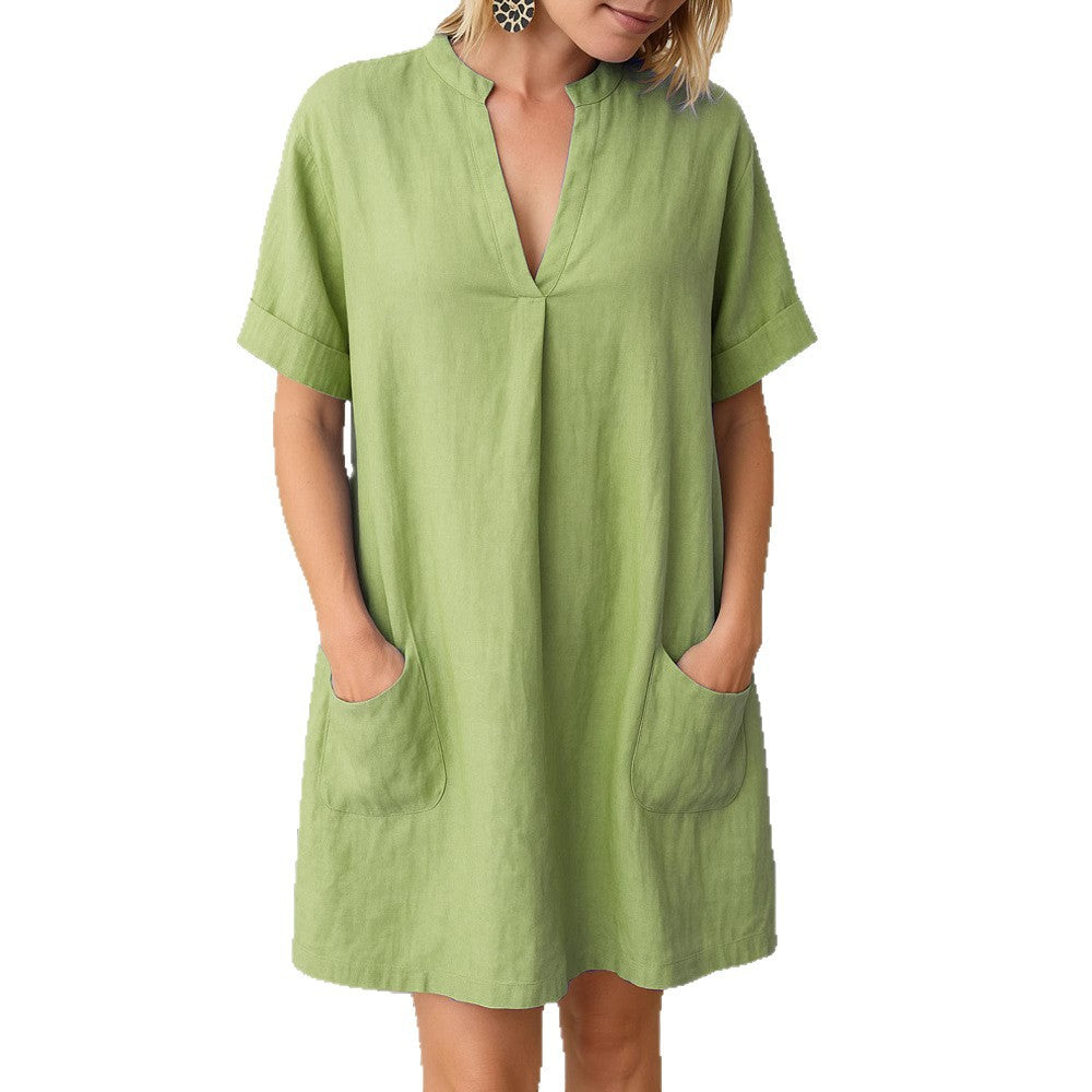Damen Freizeitkleid mit praktischen Taschen und V-Ausschnitt Echo Archiv
