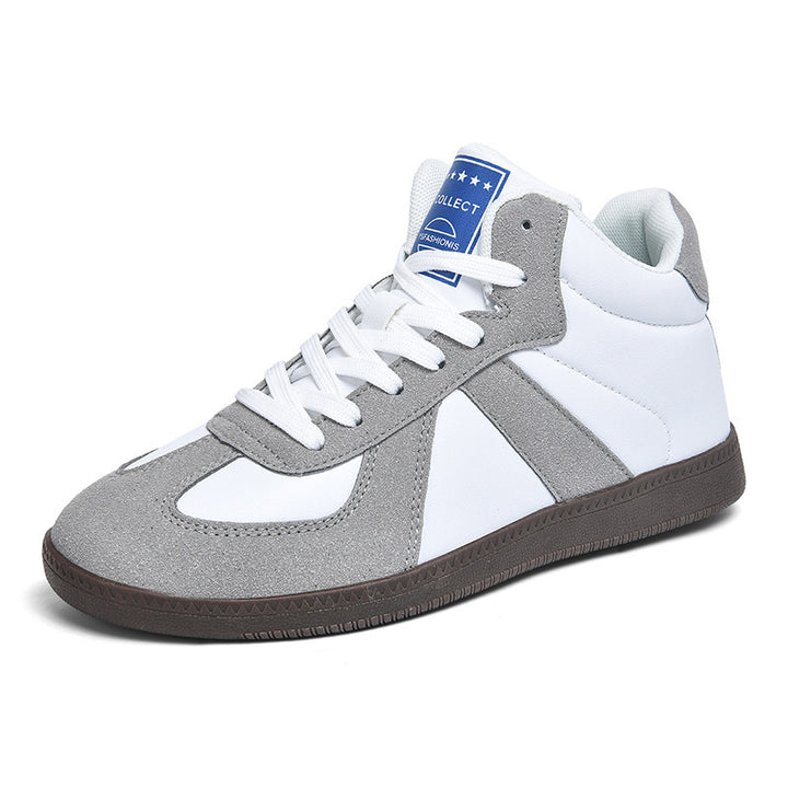 Unisex nan urbaner Tennis-Sneaker mit Veloursleder-Overlays gepolstertem Fersenkragen und vulkanisierter Gummisohle Echo Archiv