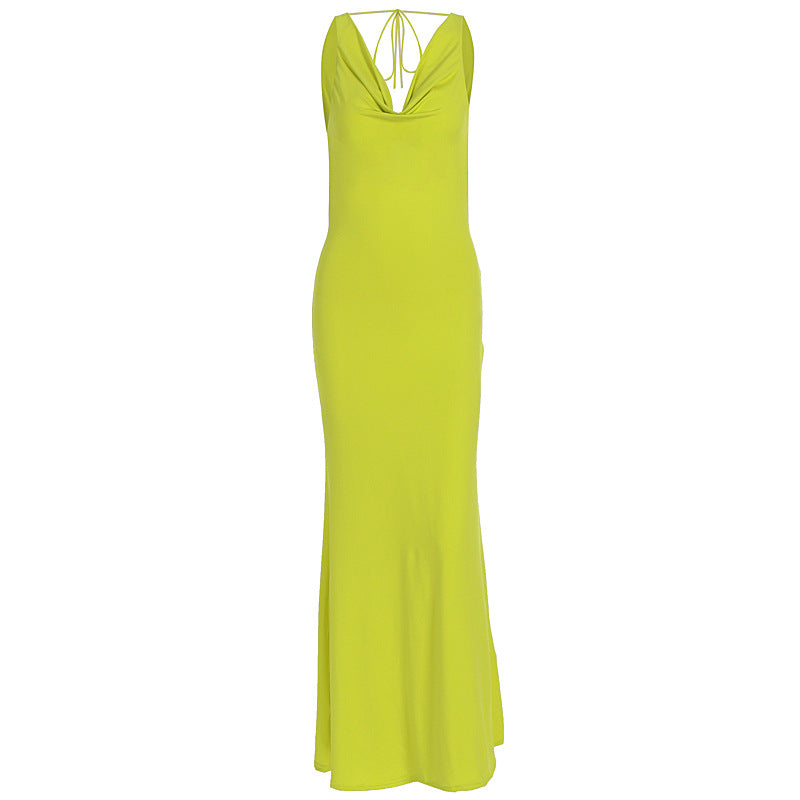 Damen Maxikleid mit tiefem Wasserfallausschnitt und figurumspielendem Schnitt Echo Archiv