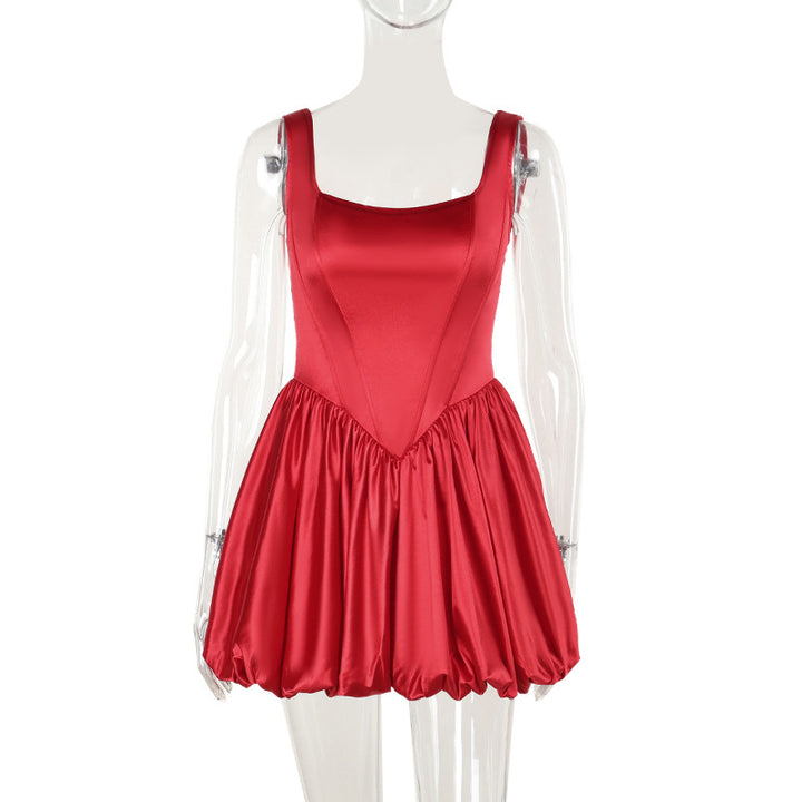 Damen schwingendes Abendkleid mit elegantem Taft-Oberteil und voluminösem Rock Echo Archiv