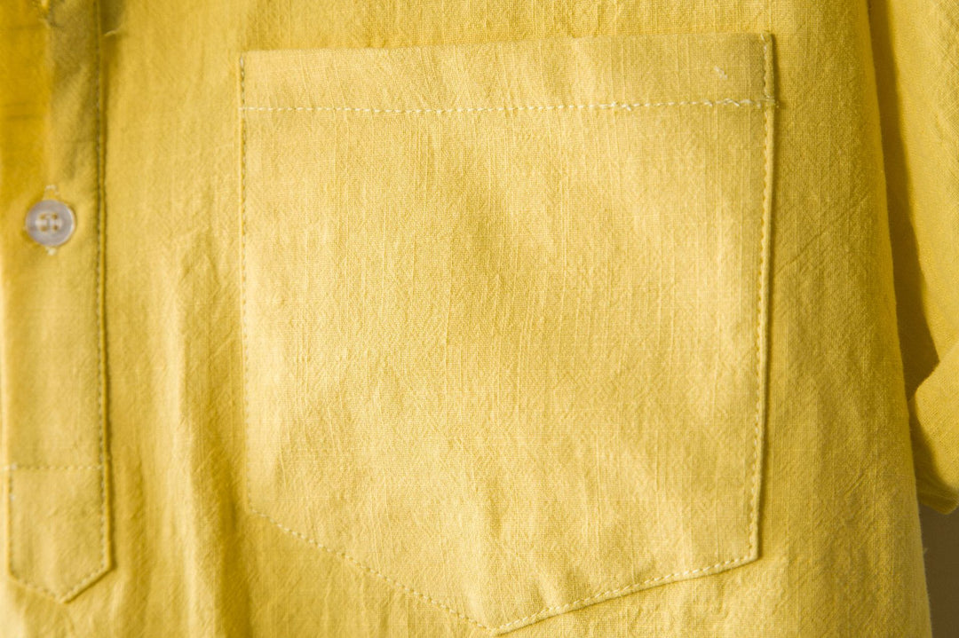 Herren Kurzarmhemd mit strukturiertem Kragen und praktischer Brusttasche Echoarchiv