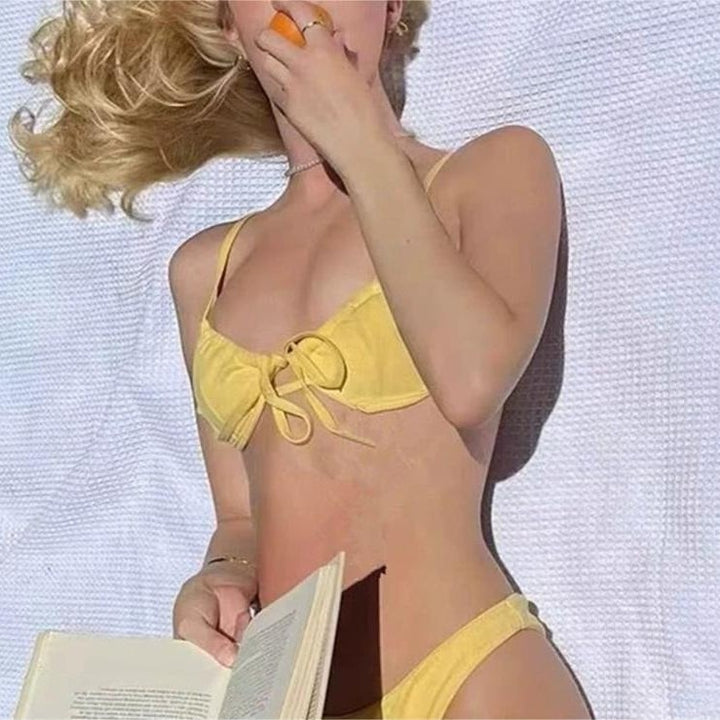 Damen Triangel-Bikini mit verstellbaren Trägern und hochwertigem Rippmaterial Echo Archiv