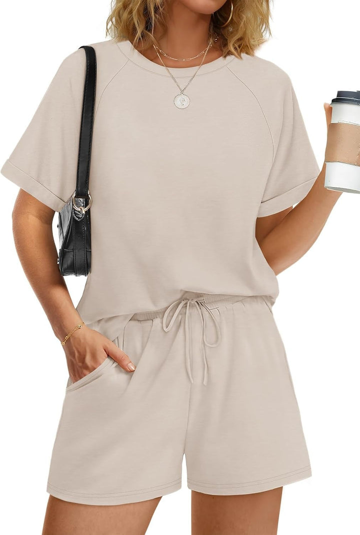 Damen lässiger Kombi aus T-Shirt und Shorts mit elastischem Bund Echoarchiv