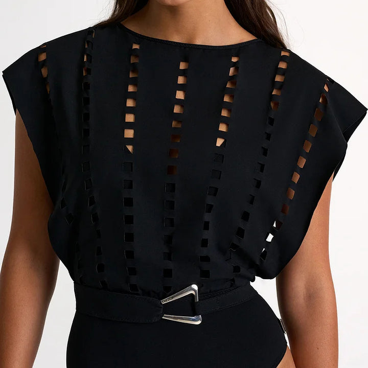 Damen Badeanzug mit elegantem Schnitt und modischen Details Echo Archiv