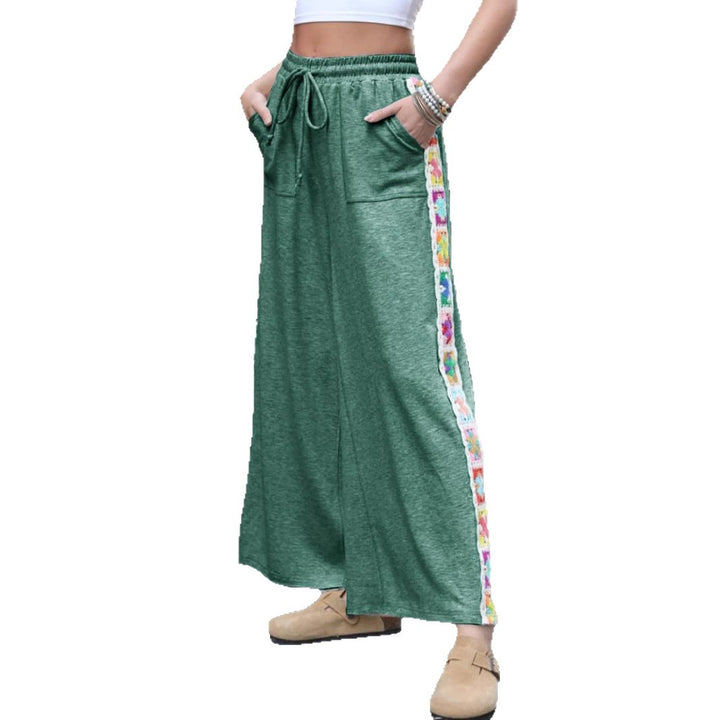 Damen weite Jersey-Hose mit hohem Gummibund, Kordelzug und gehäkeltem Seitenstreifen – Avérine