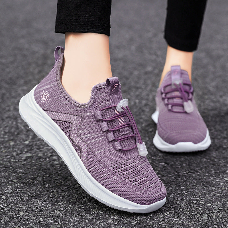 Damen nan gestrickte Slip-On-Sneaker mit elastischer Schnürung, gepolsterter Innenfütterung und dämpfender Profilsohle Echo Archiv