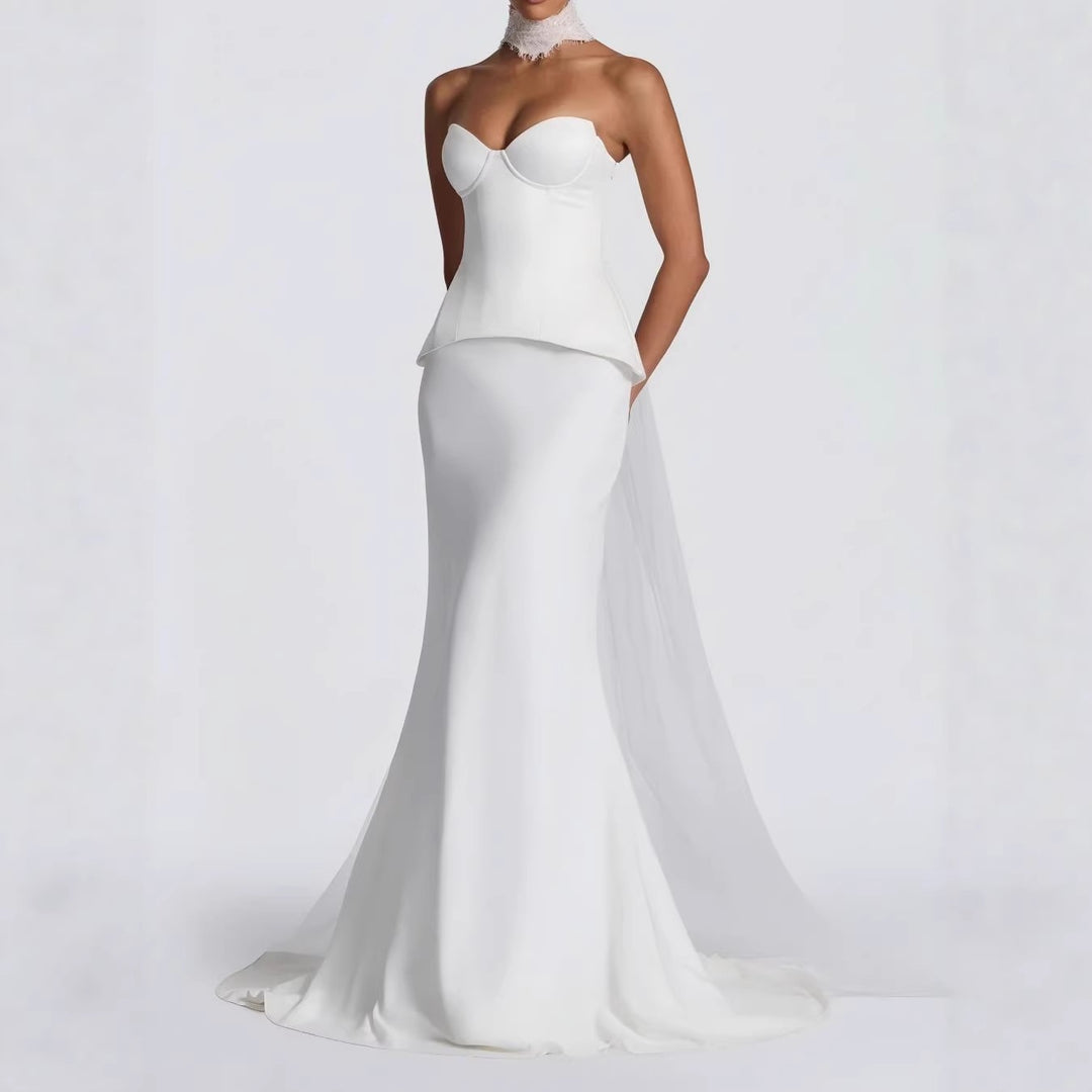 Damen Figurbetontes Brautkleid mit Peplum-Silhouette Echo Archiv