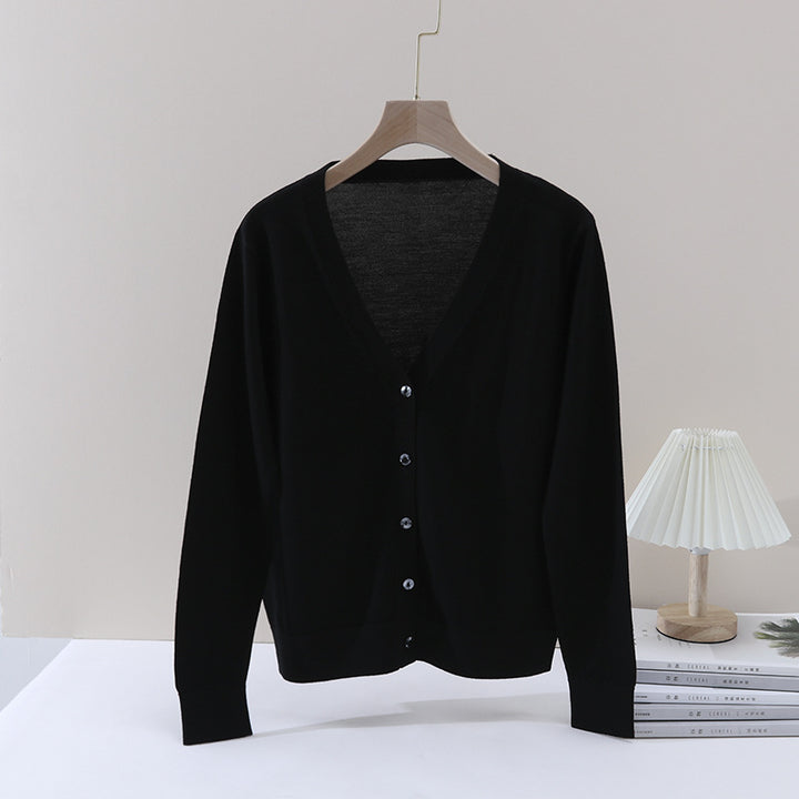 Damen Feiner V‑Ausschnitt-Cardigan aus leichtem Feinstrick mit Knopfleiste Echo Archiv