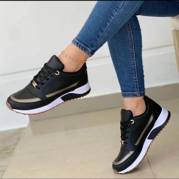 Damen  elegante City-Sneaker mit dezenter Metallic-Infusion, leicht gepolsterter Komfortsohle und profilierter Gummilaufsohle Echo Archiv