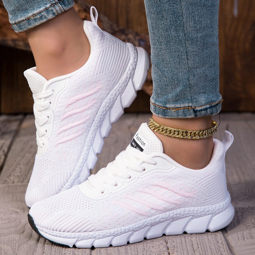 Damen nan gestrickter Schlupf-Sneaker mit elastischem Schaft, Zier-Schnürung und segmentierter Dämpfungssohle Echo Archiv