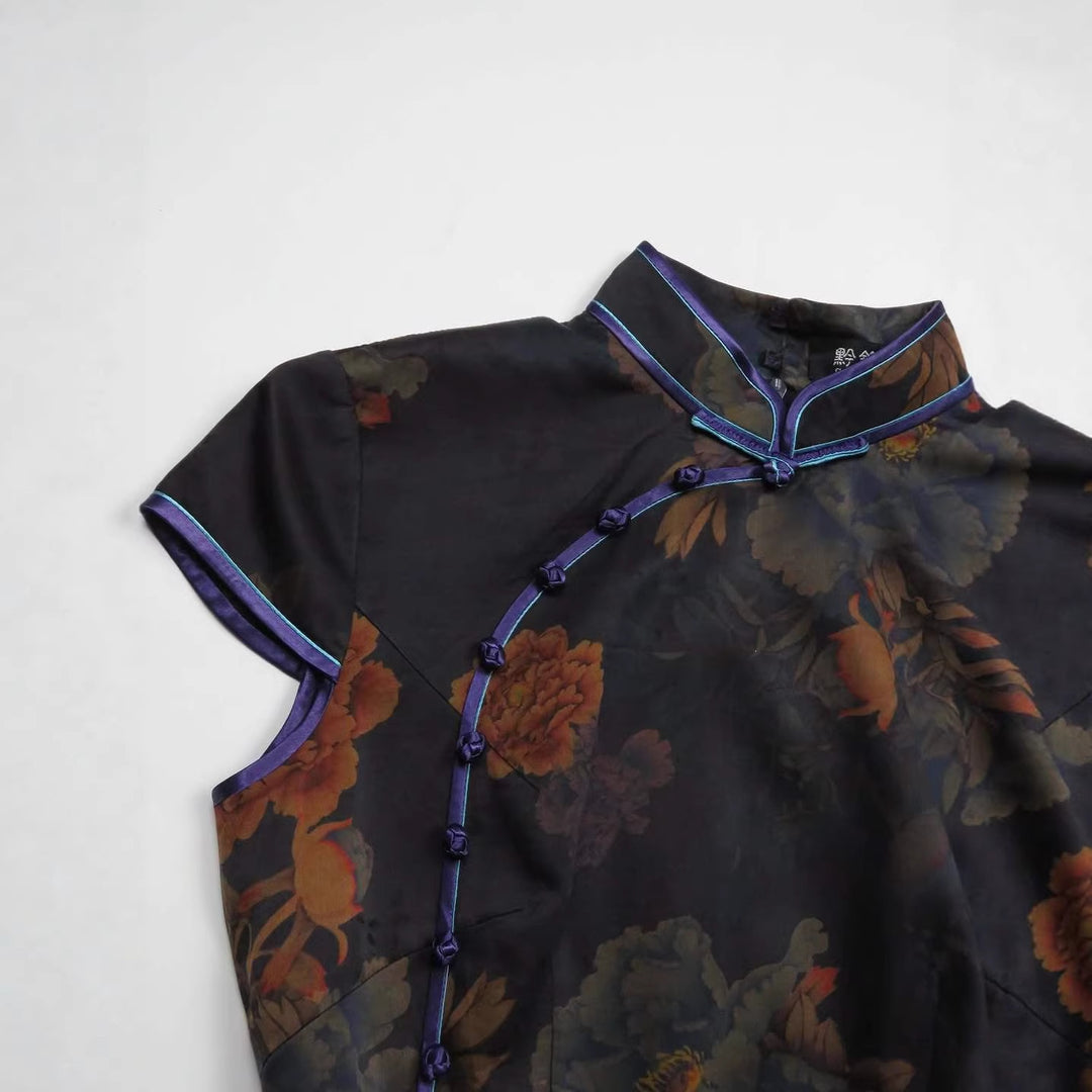 Damen Chinesische Seidenbluse mit floralem Muster Echo Archiv