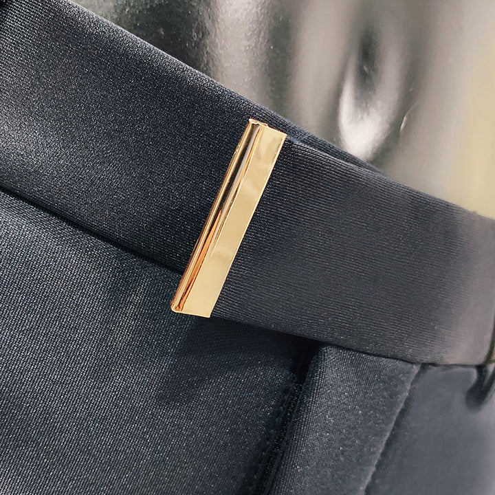 Herren nan schmale elegante Anzughose mit dezenter Goldschließe und Bügelfalte Echo Archiv