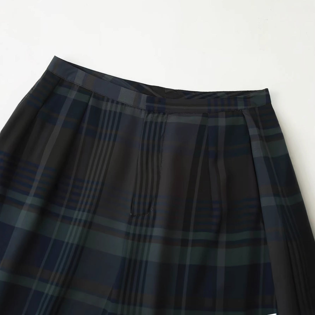 Damen Karottenhose mit modernem Karomuster und entspanntem Schnitt Echo Archiv