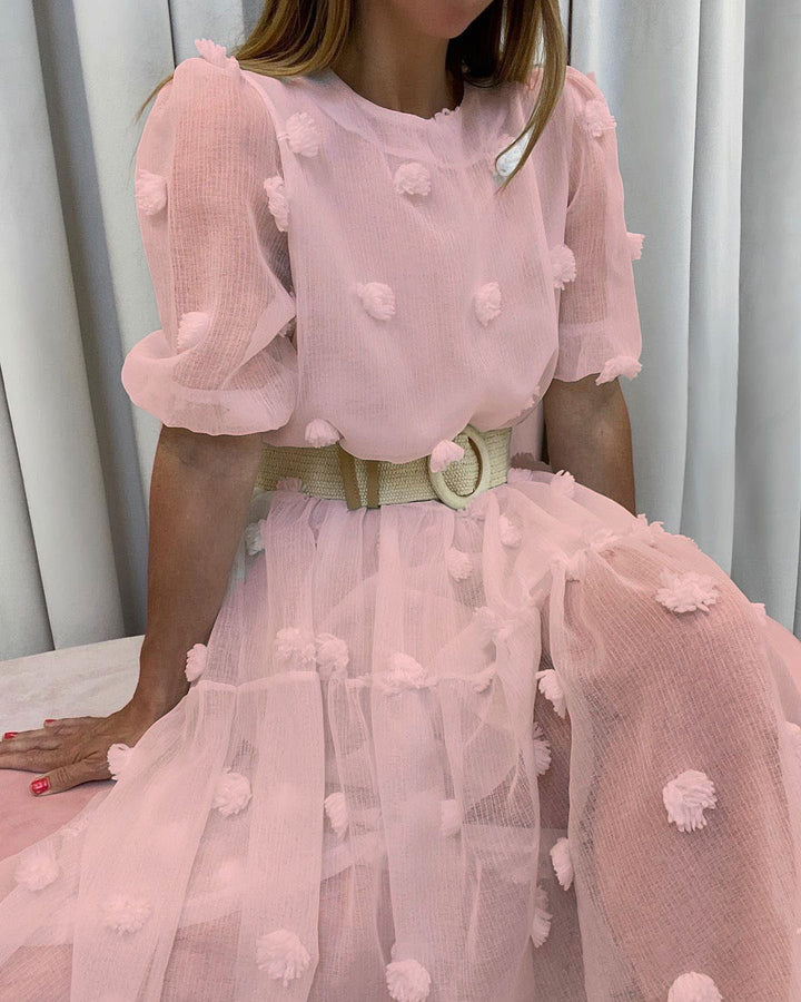 Damen Kleid mit volumetrischen Puffärmeln und dekorativen Fransen Echo Archiv