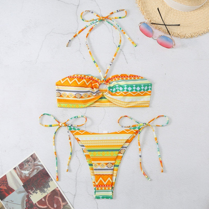 Damen Bandeau-Bikini mit verstellbaren Bindebändern und farbenfrohem Muster Echo Archiv