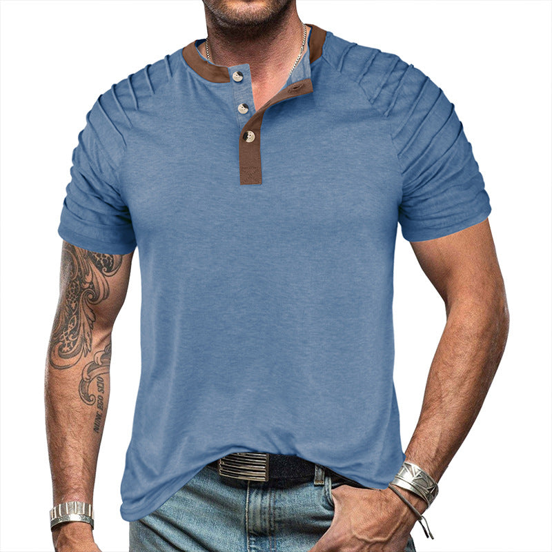 Herren Poloshirt mit gesteppten Ärmeln und modischen Knopfdetails Echoarchiv