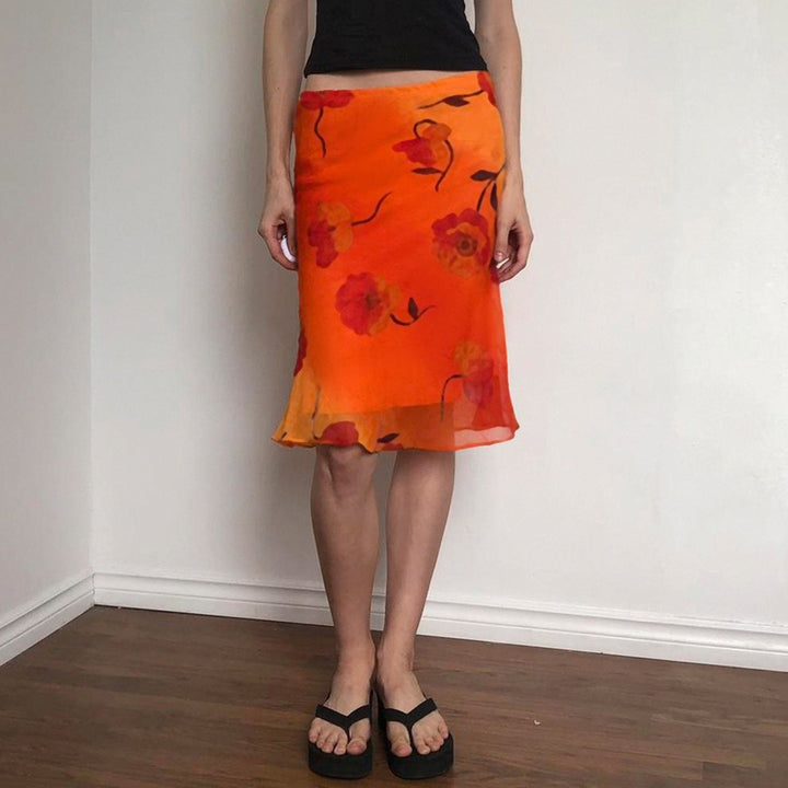 Damen schwingender Sommerrock mit floralen Mustern und leichtem Stoff Echo Archiv