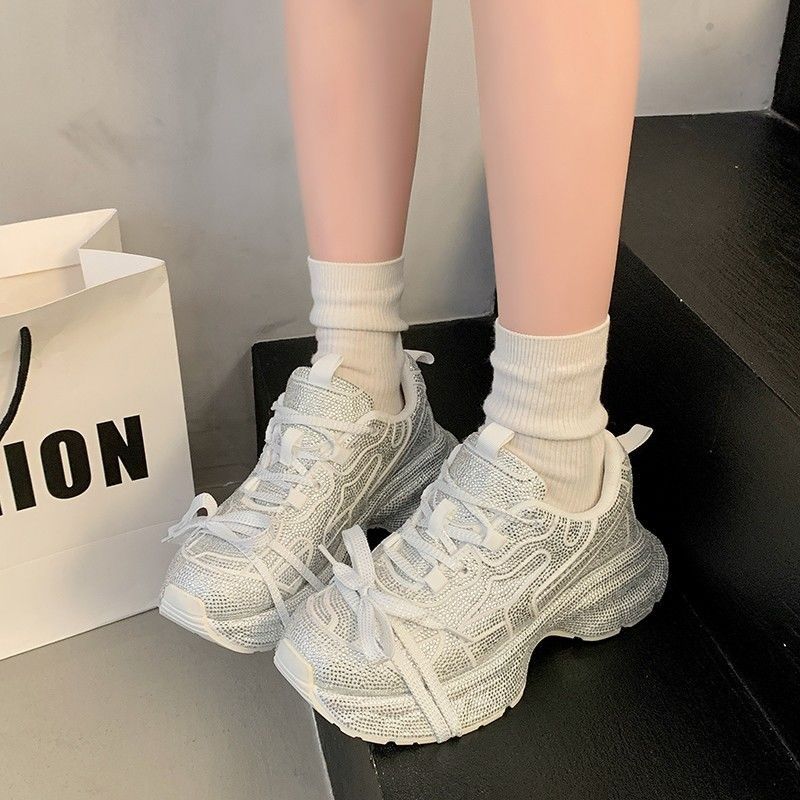 Damen Statement‑Sneaker mit strukturiertem Netz‑Mesh, überhöhter Plateau‑Sohle und gepolstertem Komfortfutter Echo Archiv