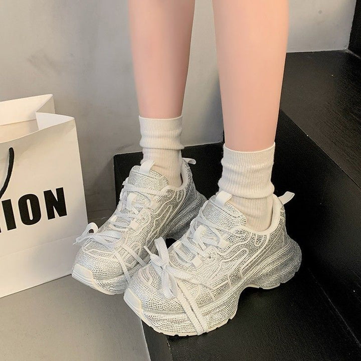 Damen Statement‑Sneaker mit strukturiertem Netz‑Mesh, überhöhter Plateau‑Sohle und gepolstertem Komfortfutter Echo Archiv