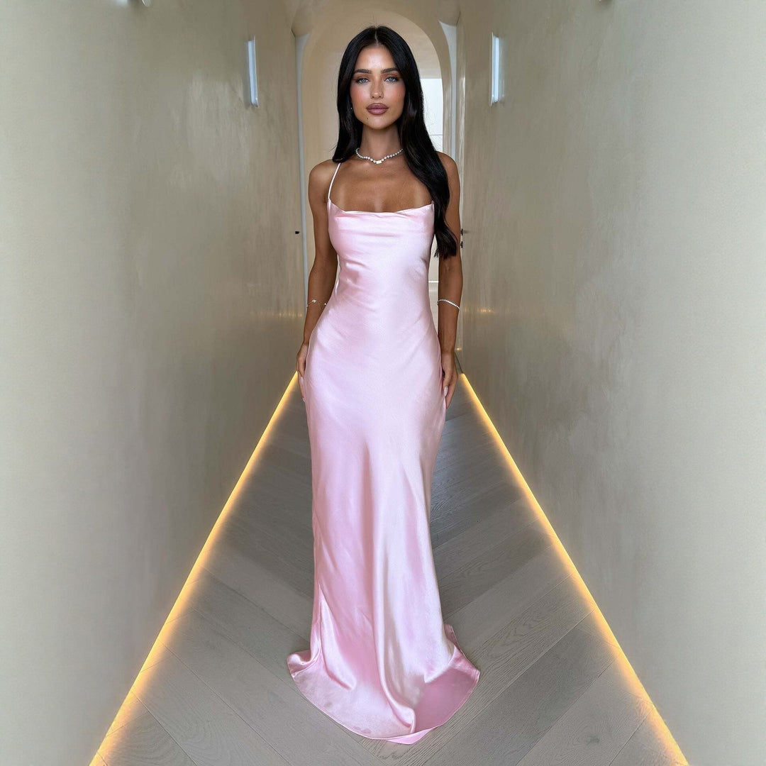 Damen Elegantes Satinabendkleid mit spaghettiträgern und fließendem Schnitt – Élara