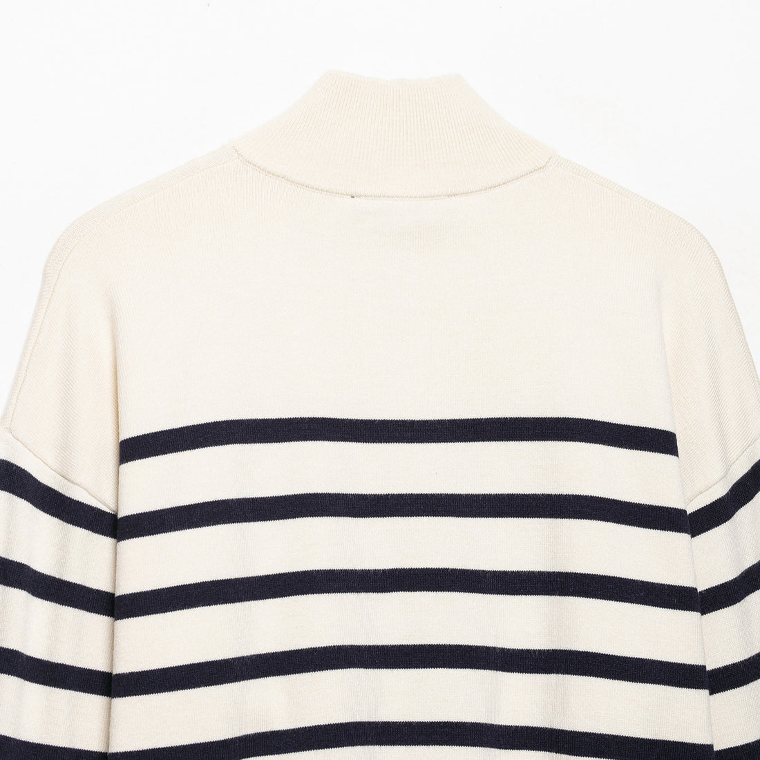 Damen Gestreifter Half-Zip Strickpullover mit Stehkragen Echoarchiv