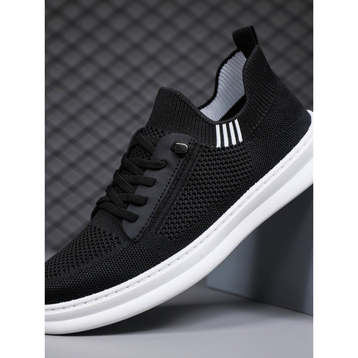 Herren Atmungsaktive Sneakers mit elastischem Schnürsystem Echoarchiv