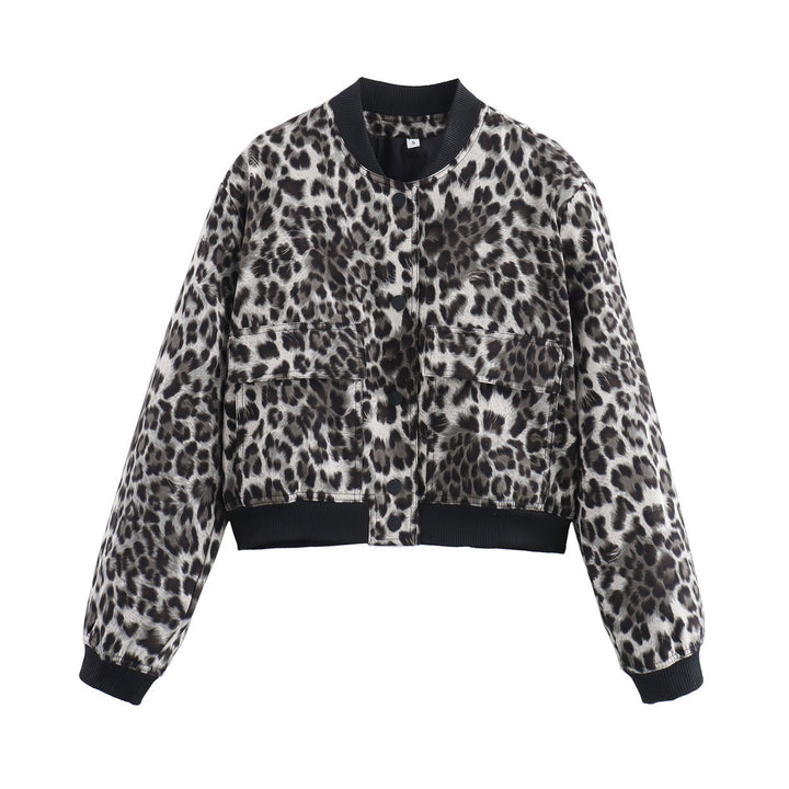 Damen Kurzblouson im Utility‑Stil mit Klappentaschen und Rippbündchen – Célinea