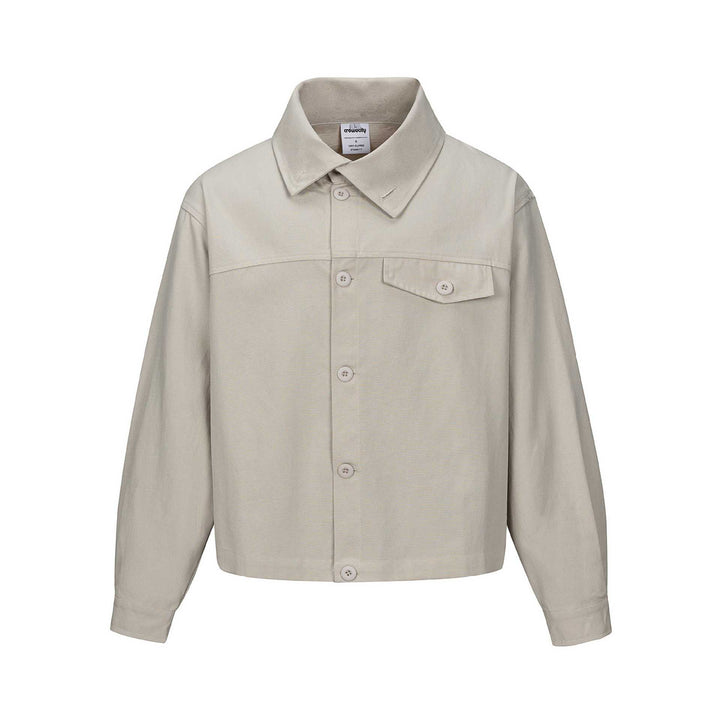 Unisex Kurz geschnittene Boxy-Hemdjacke mit durchgehender Knopfleiste und Pattentasche Echoarchiv
